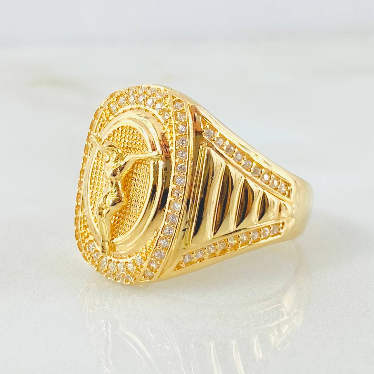 Anillo Cristo Esferico 9.8gr / T11 1/4 / Oro Amarillo 18K ©