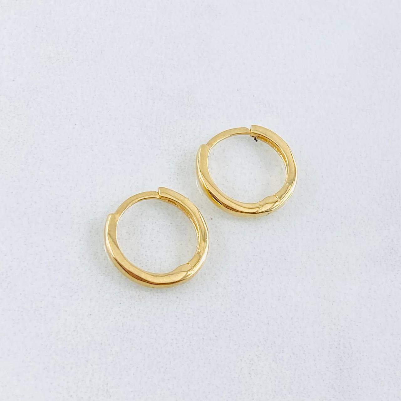 Candongas Carril Liso 1.05gr / 1cm / Oro Amarillo 18K *