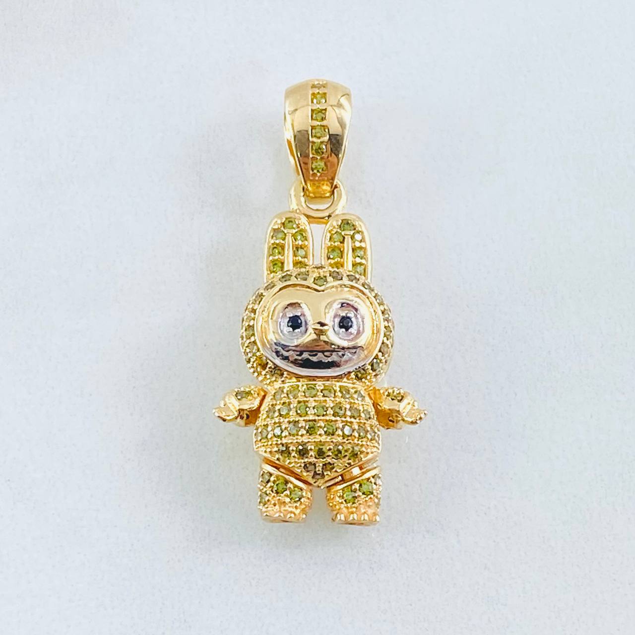 Dije Conejo Sonriente 6.25gr / 3.4cm / Dos Oros Amarillo Blanco 18K