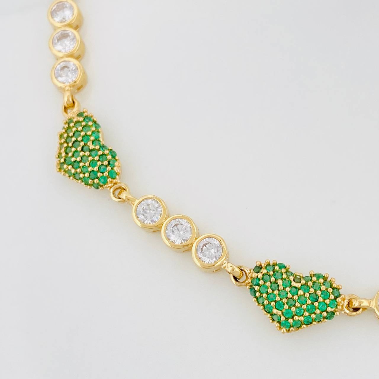 Pulso Halo Corazones 10.2g / 20cm / 4.2mm Oro Amarillo 18K