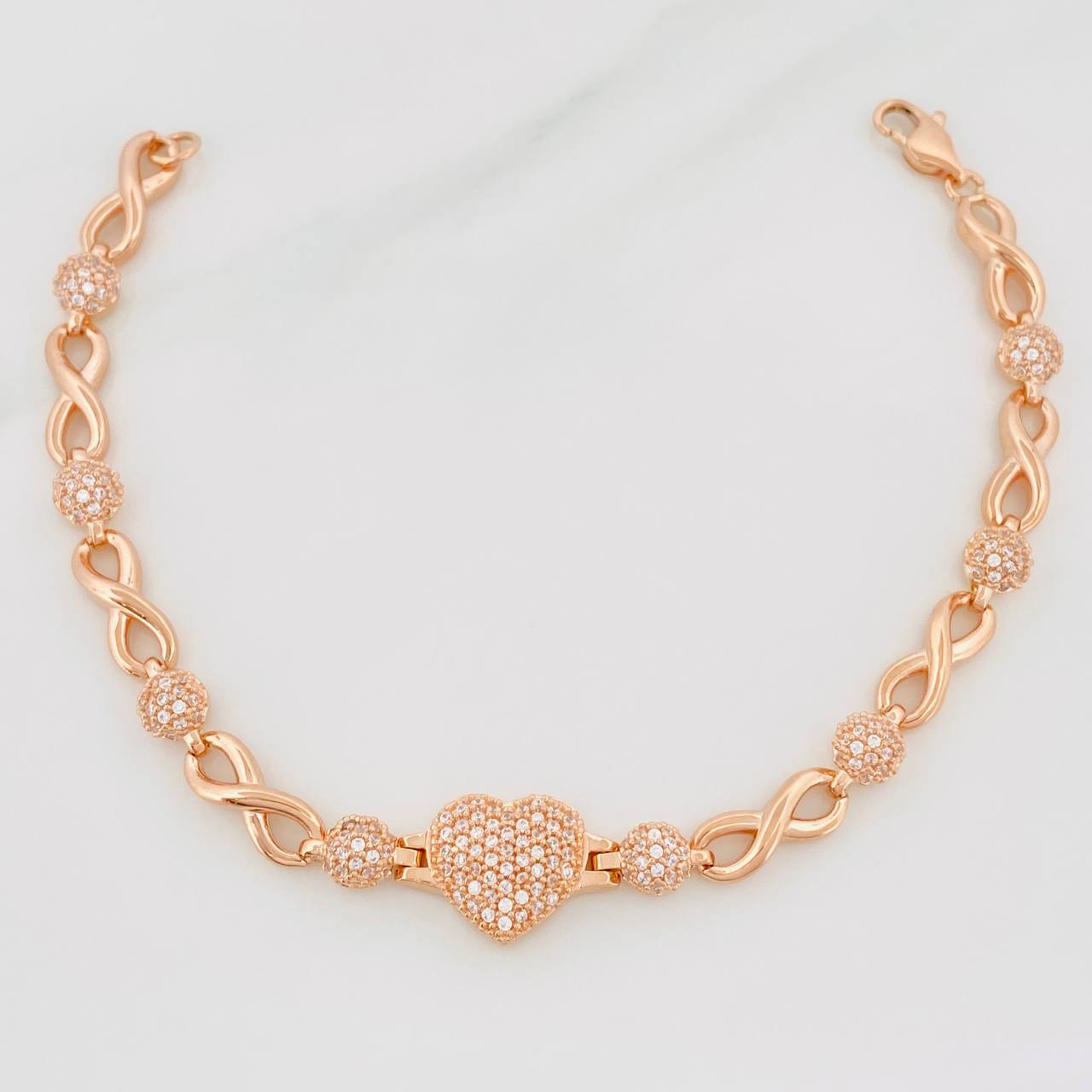 Pulso Infinito Corazones 11.45g / 18cm / 5mm Oro Rosa 18K