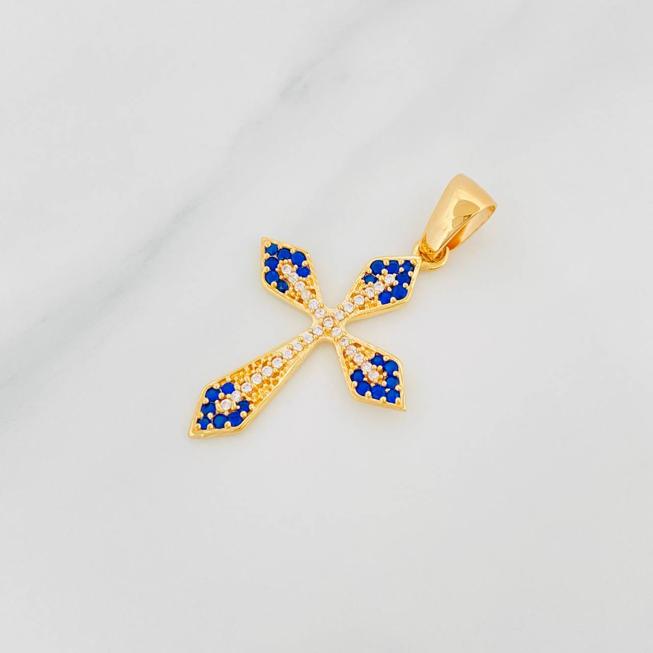Dije Cruz Gótica 3g / 4cm Oro Amarillo 18K