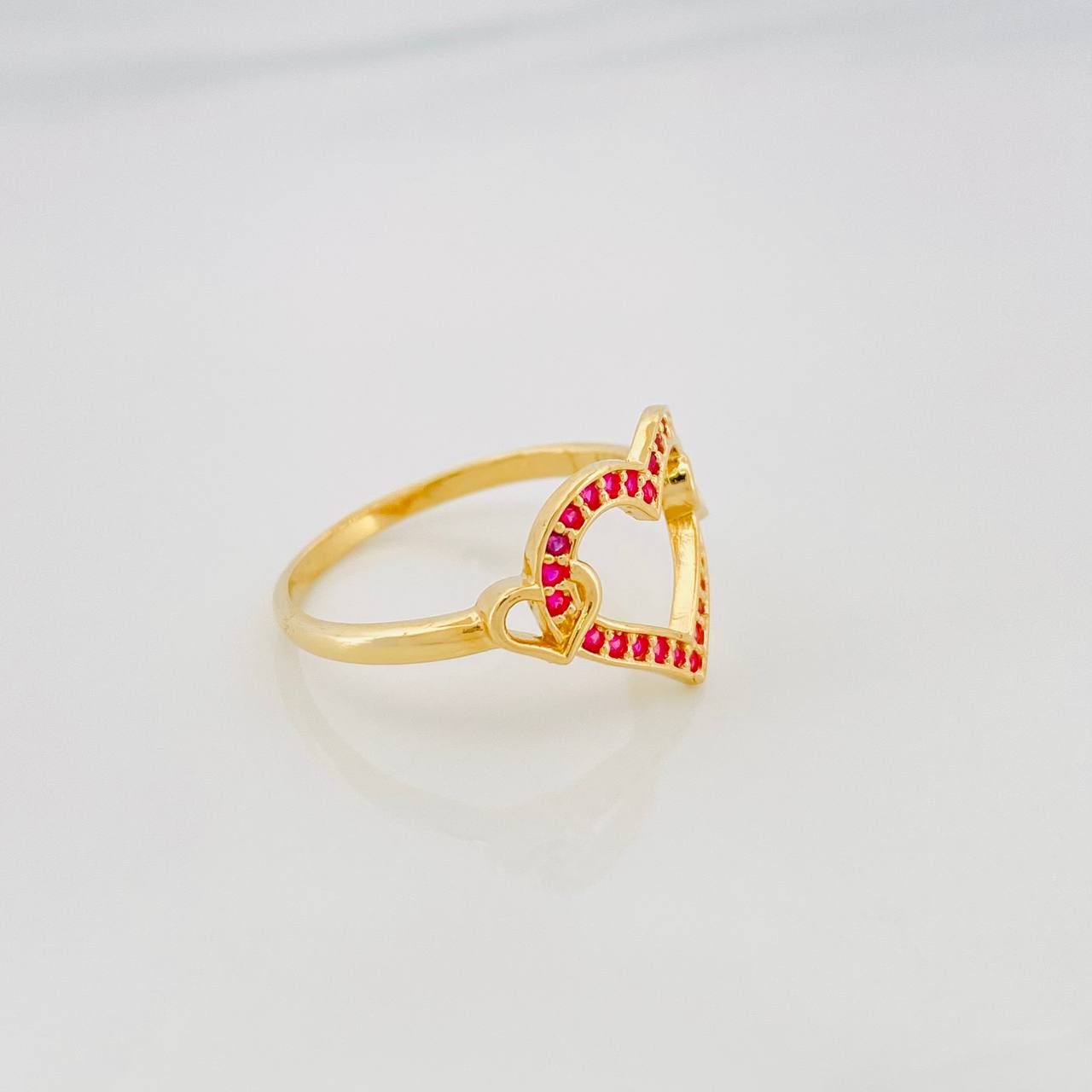 Anillo Silueta Corazones 2.2g / T6 1/2 Oro Amarillo 18K