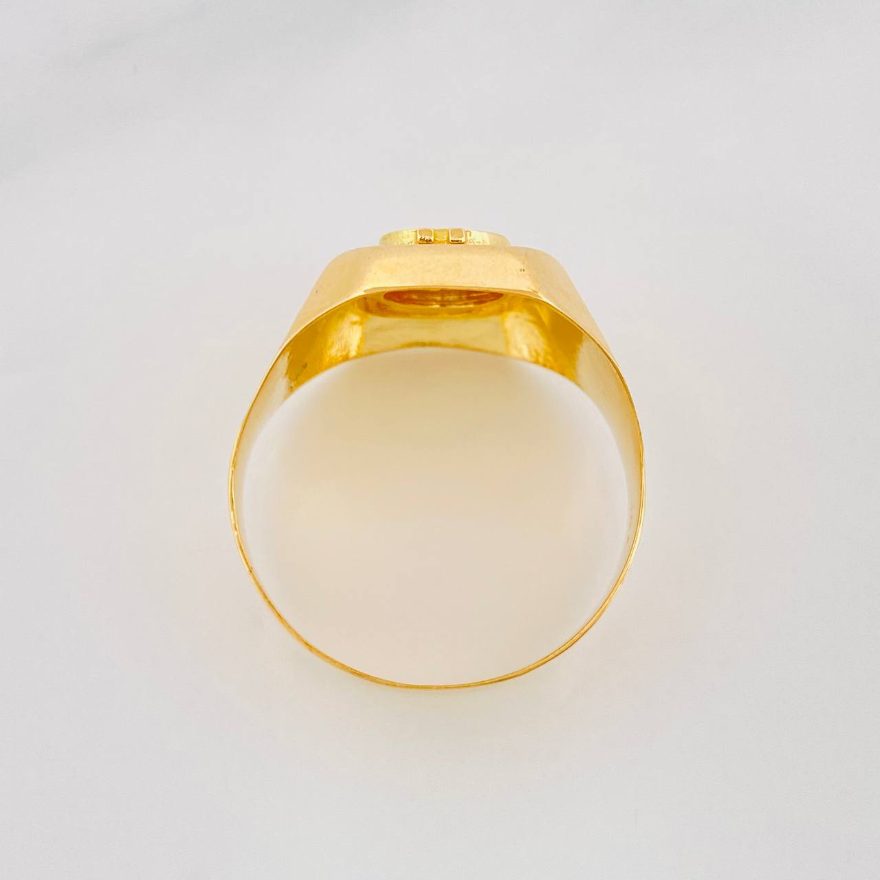 Anillo Signo Peso 4.2g / T9 Oro Amarillo 18K