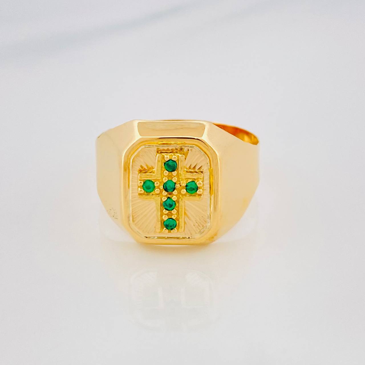 Anillo Cruz Cuadrado 4.3g / T11 1/2 Oro Amarillo 18K