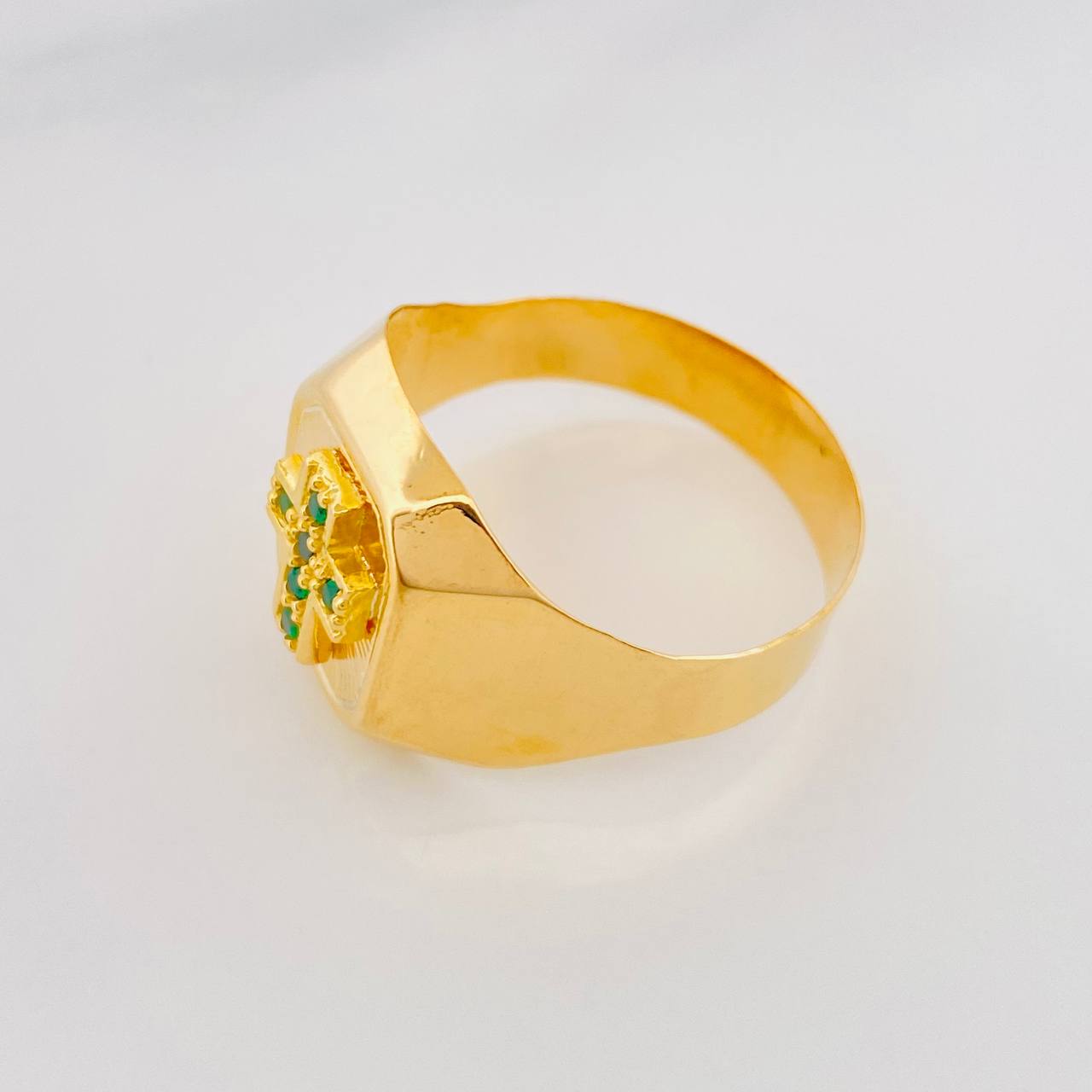 Anillo Cruz Cuadrado 4.3g / T11 1/2 Oro Amarillo 18K