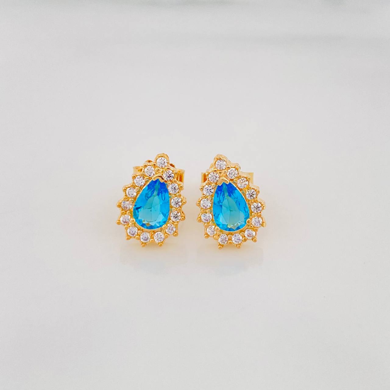 Topos Gota Tupida 2.4g / 7.8mm Oro Amarillo 18K