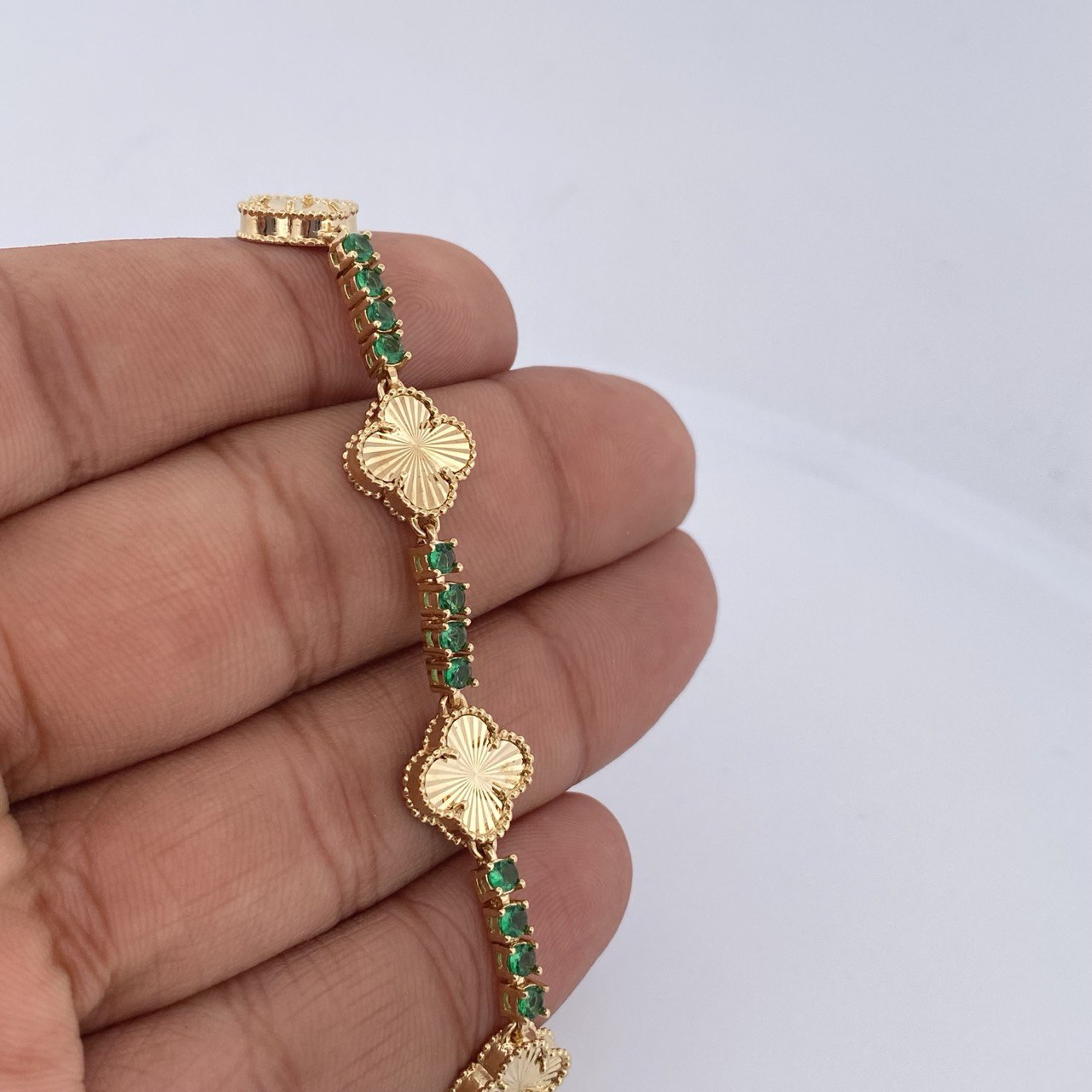 Pulso Trebol 14.7gr / 19.5cm / Oro 18K &