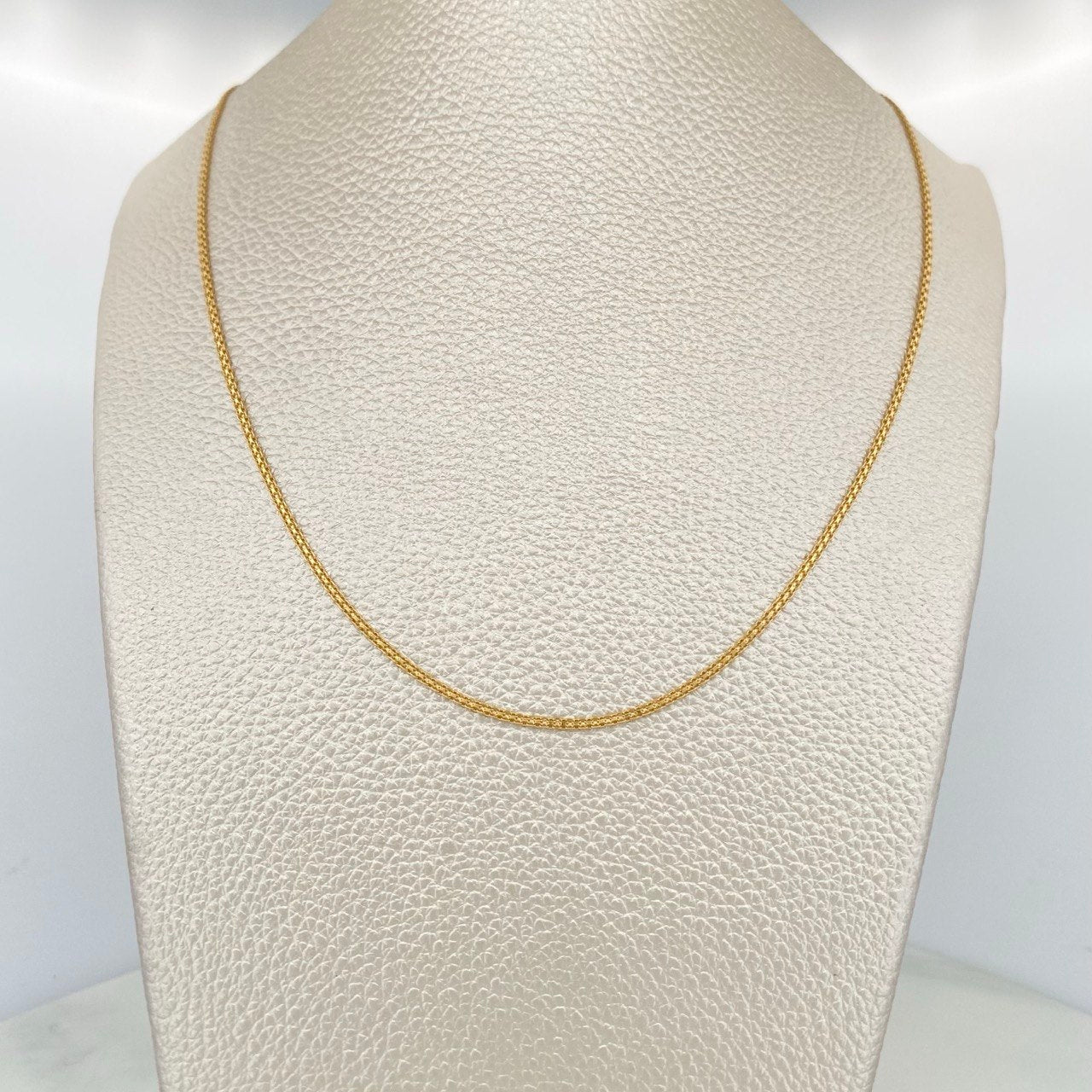 Cadena China 3.3 g / 60.5 cm / 1.4 mm Oro Amarillo 18K