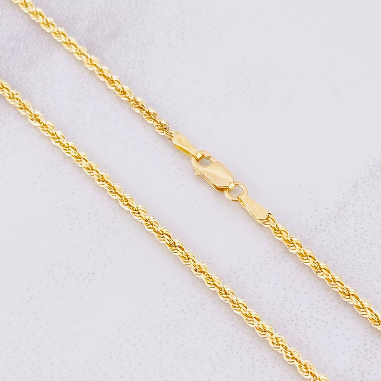 Cadena Lazo 3.65g / 60cm / 2.1mm Oro Amarillo 18K