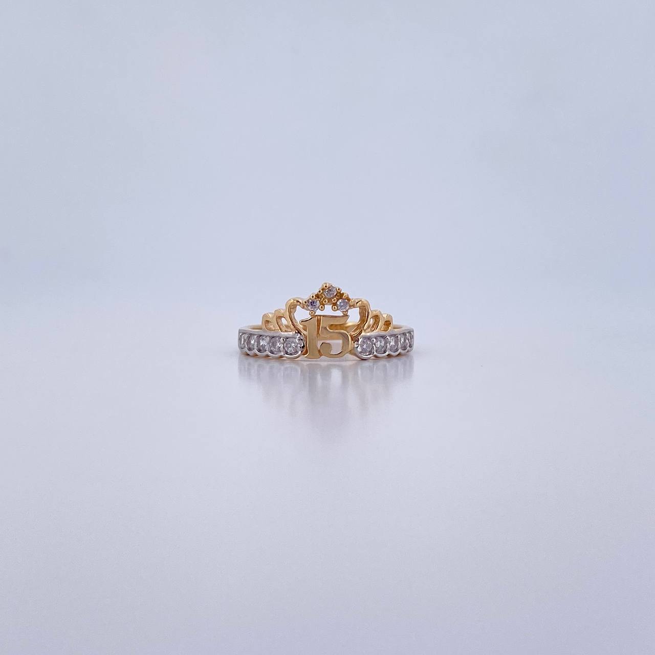 Anillo Corona 15s 1.8gr / T5 1/4 / Circones Blancos Dos Oros Amarillo Blanco 18K &