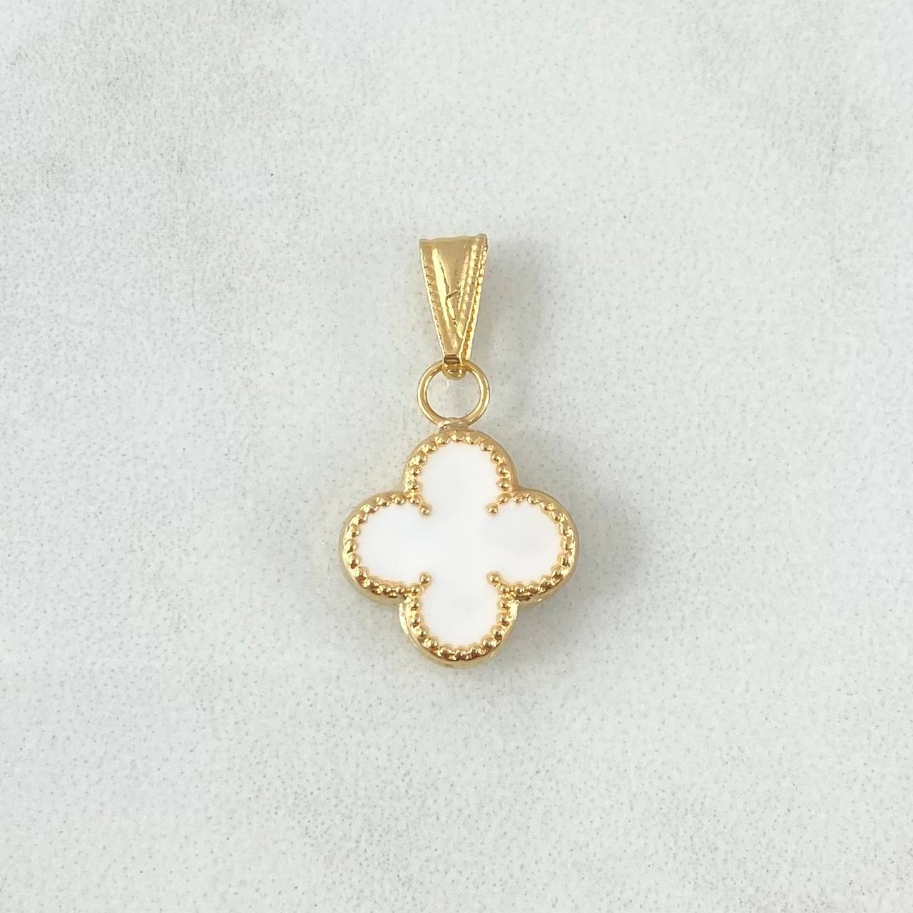 Dije  Trébol VCyA  0.95gr / 2cm / Resina Blanca Borde Punteado Oro Amarillo Nac.Esp. 18K