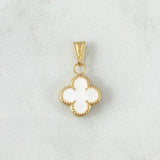 Dije  Trébol VCyA  0.95gr / 2cm / Resina Blanca Borde Punteado Oro Amarillo Nac.Esp. 18K