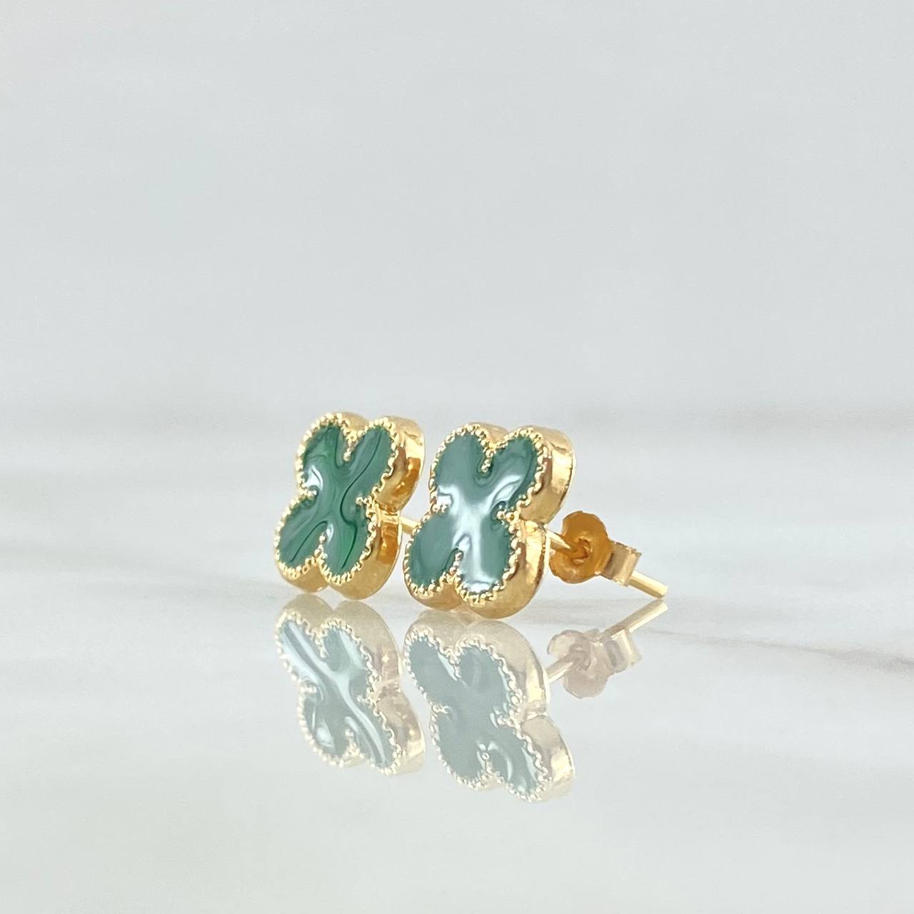 Topos Trébol VCyA 1.3gr / 8mm Resina Verde Oro Amarillo 18K