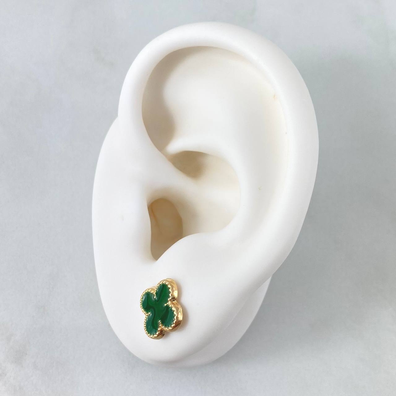 Topos Trébol VCyA 1.3gr / 8mm Resina Verde Oro Amarillo 18K