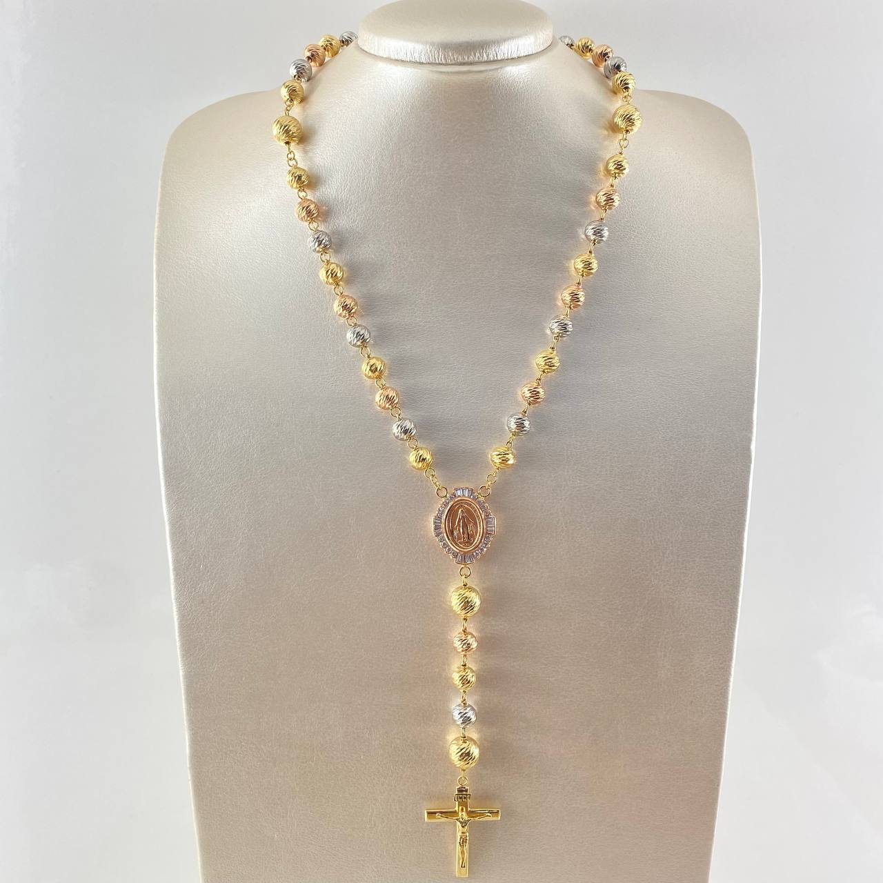 Rosario Virgen Milagrosa 45.9gr / 65cm / Oro 18K ©