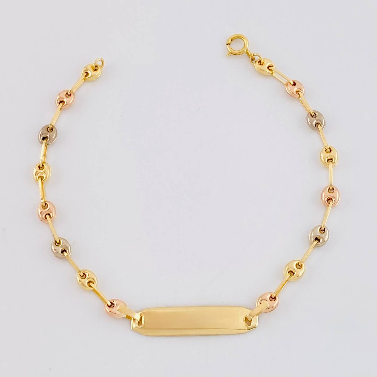 Pulso Bebé GC Placa Rectangular Ovalada 1.65g / 15cm / 3.3mm Tres Oros 18K