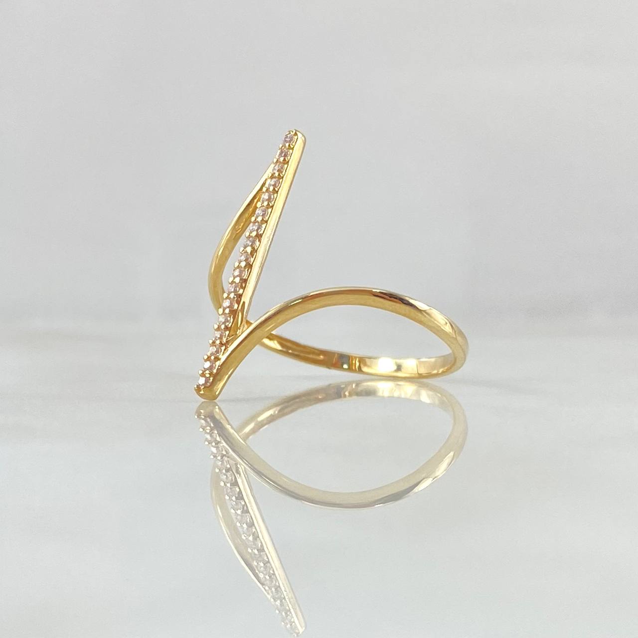 Anillo Linea Perpendicular 1.5gr / T5 1/2 / Circones Blancos Oro Amarillo 18K