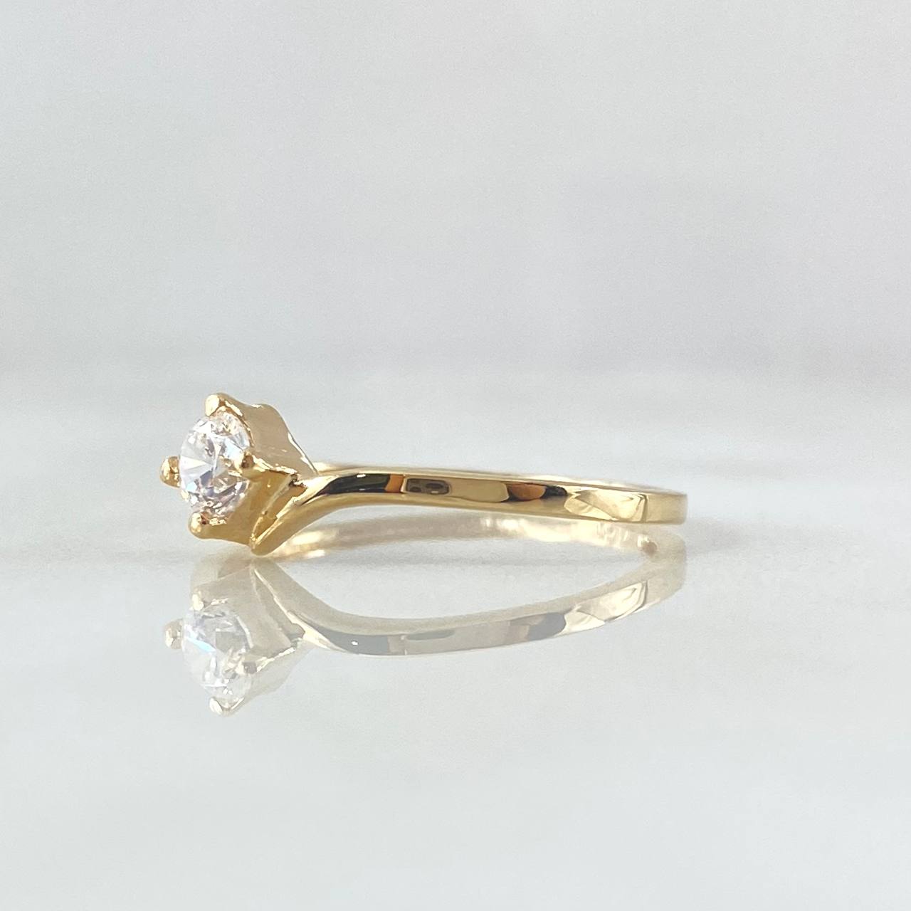 Anillo Solitario 1.3gr / T6 1/2 / Circon Blanco Oro Amarillo 18K
