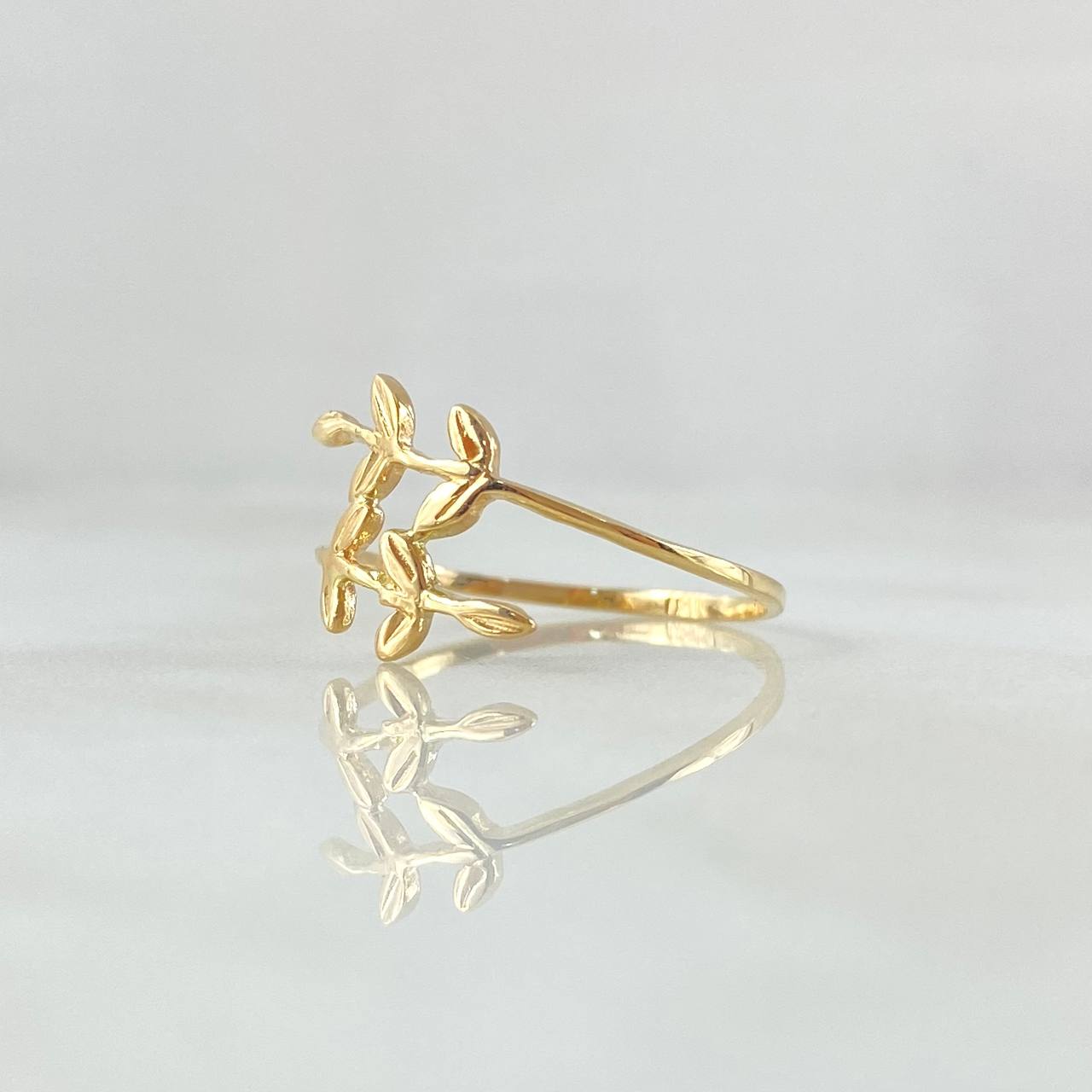 Anillo Hojas Cruzadas 1gr / T5 3/4 / Oro Amarillo 18K