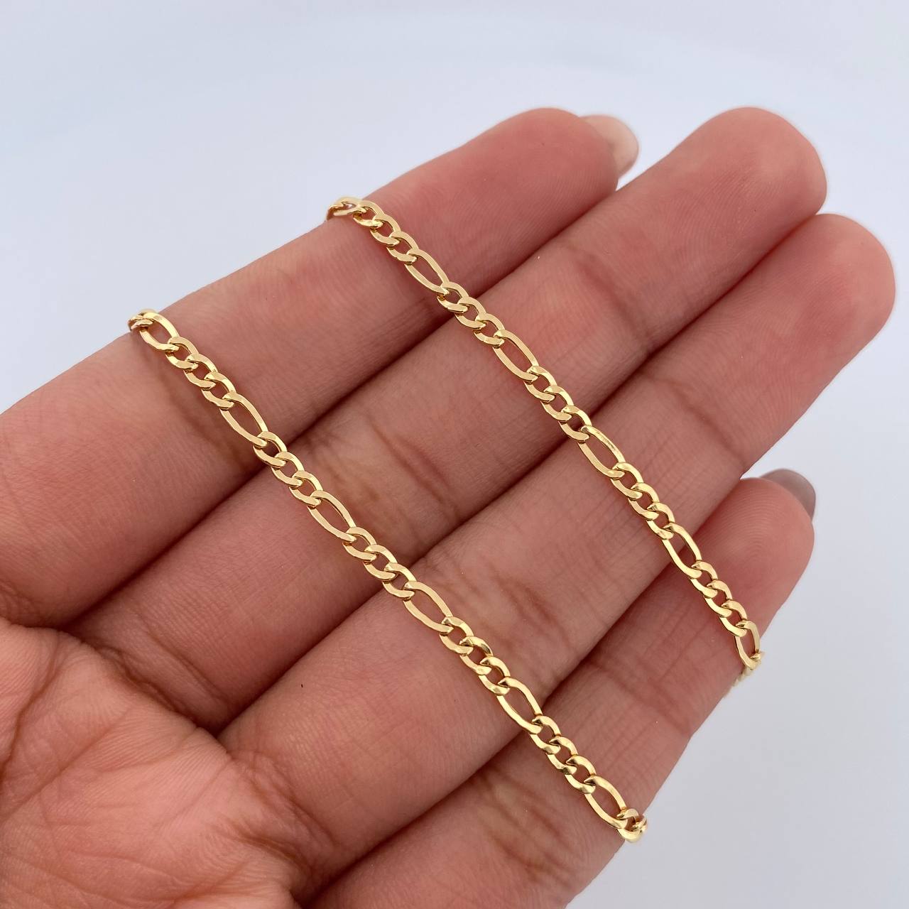 Cadena Figaro 3.9gr / 60.9cm / 2.4mm Oro Amarillo +0 18K &