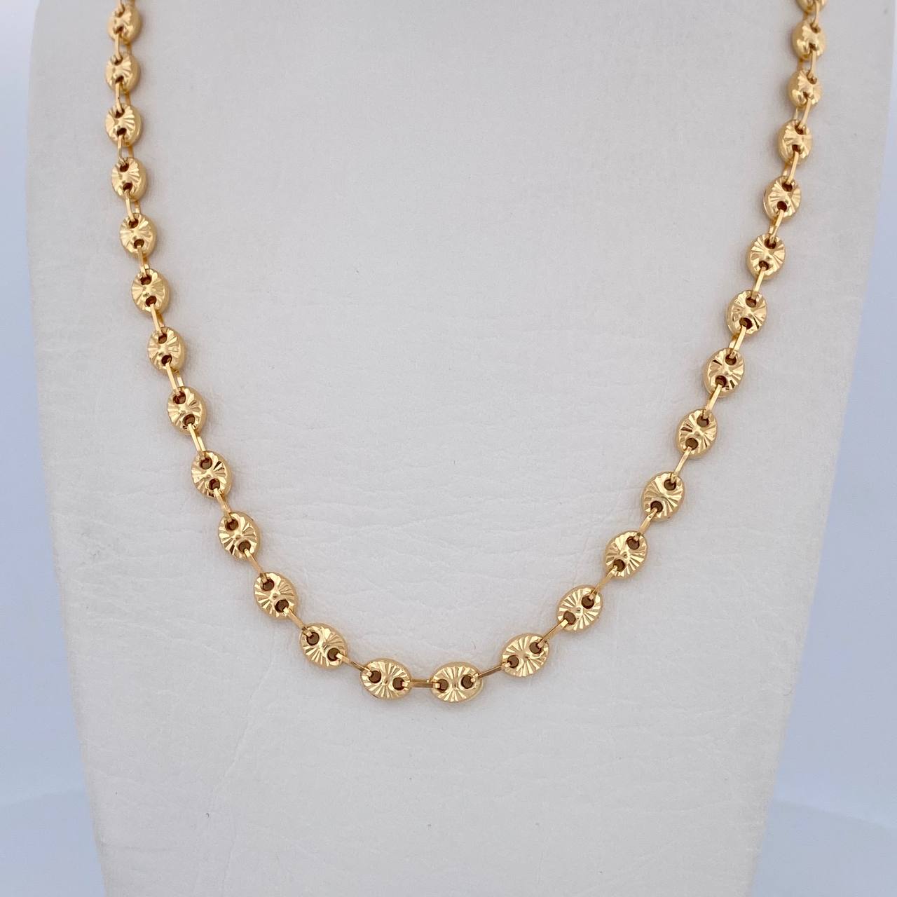 Cadena GC 8.9gr / 46cm / 4.76mm Oro Amarillo 18K $