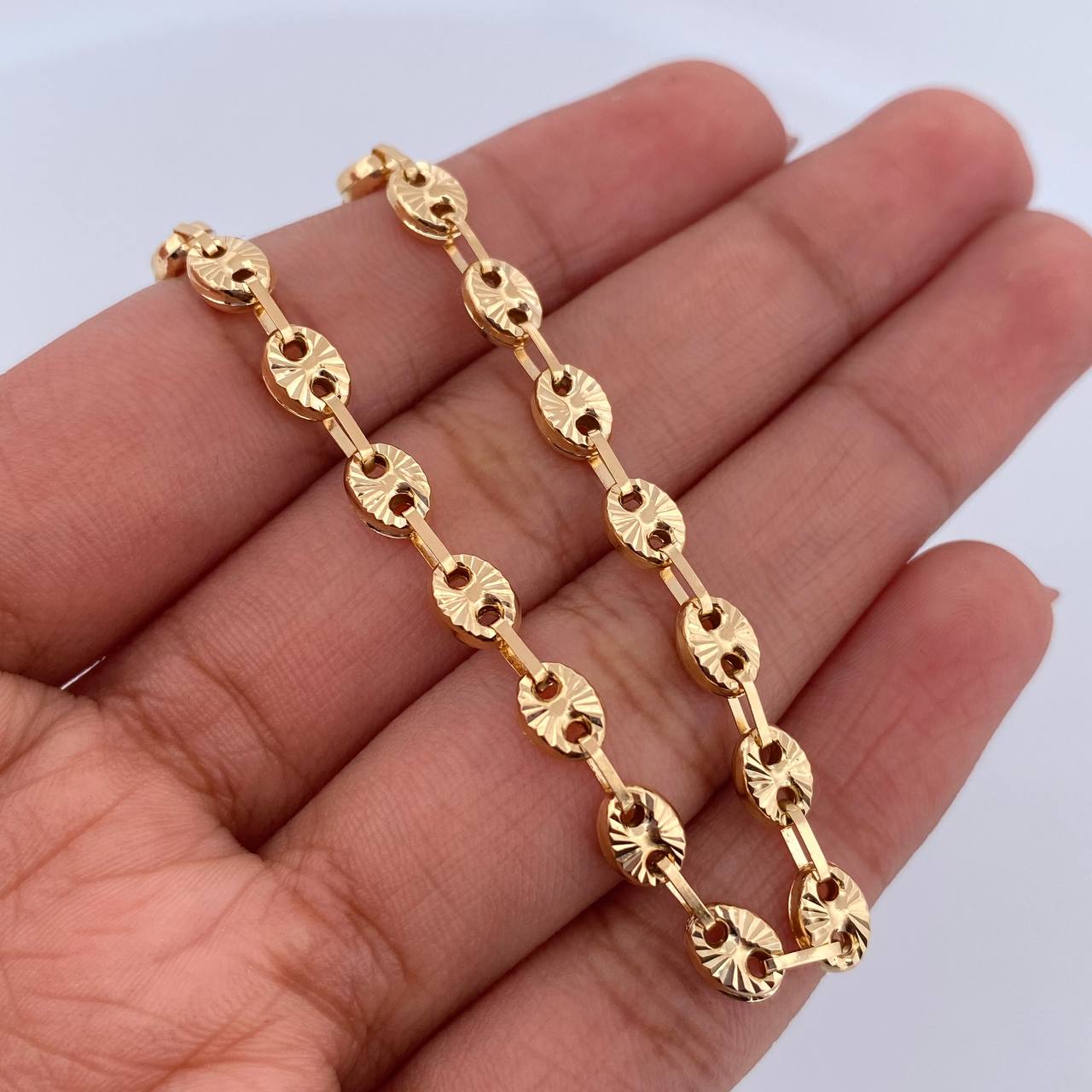 Tobillera GC 5.65gr / 24.6cm / 4.4mm Diamantado Oro Amarillo 18K $
