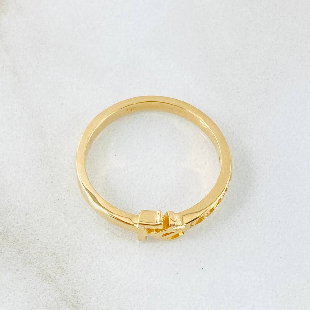 Anillo Fe 2.45gr / T6 / Oro Amarillo 18K *
