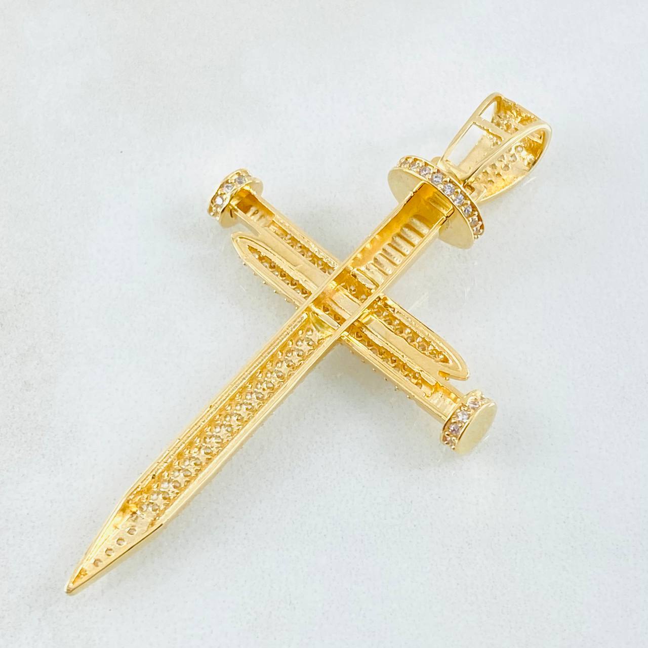 Dije Cruz Clavo 8.25gr / 6cm / Oro Amarillo 18K ©