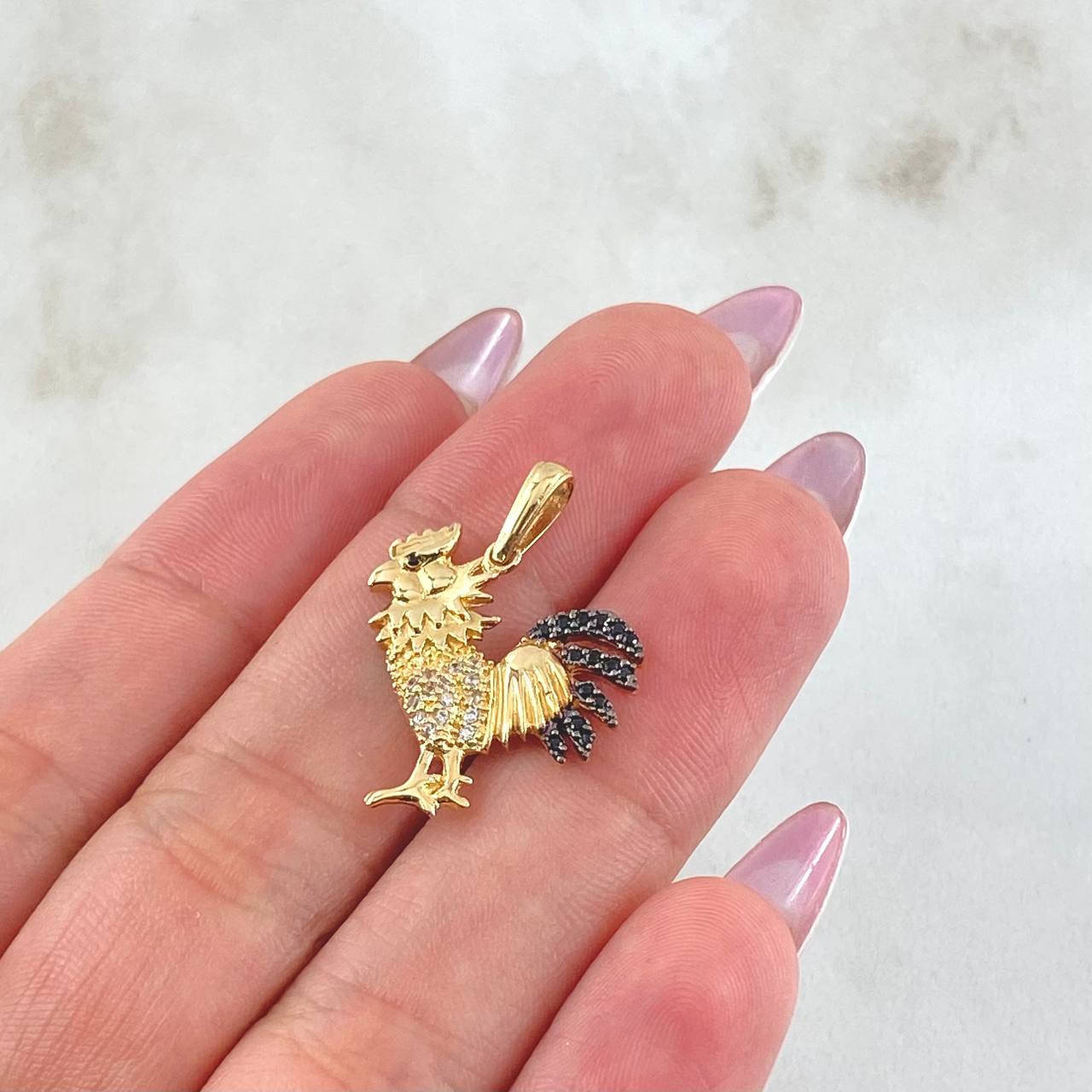 Dije Gallo 2.1gr / 2.5cm / Oro Amarillo 18K