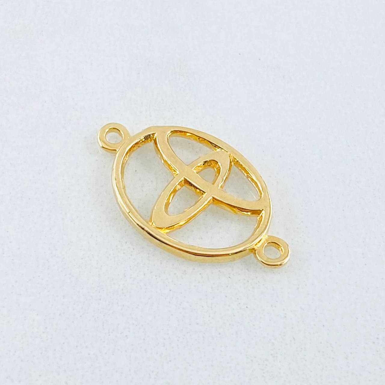 Herraje Marca Automovil 1gr / 2cm / Oro Amarillo 18K ©
