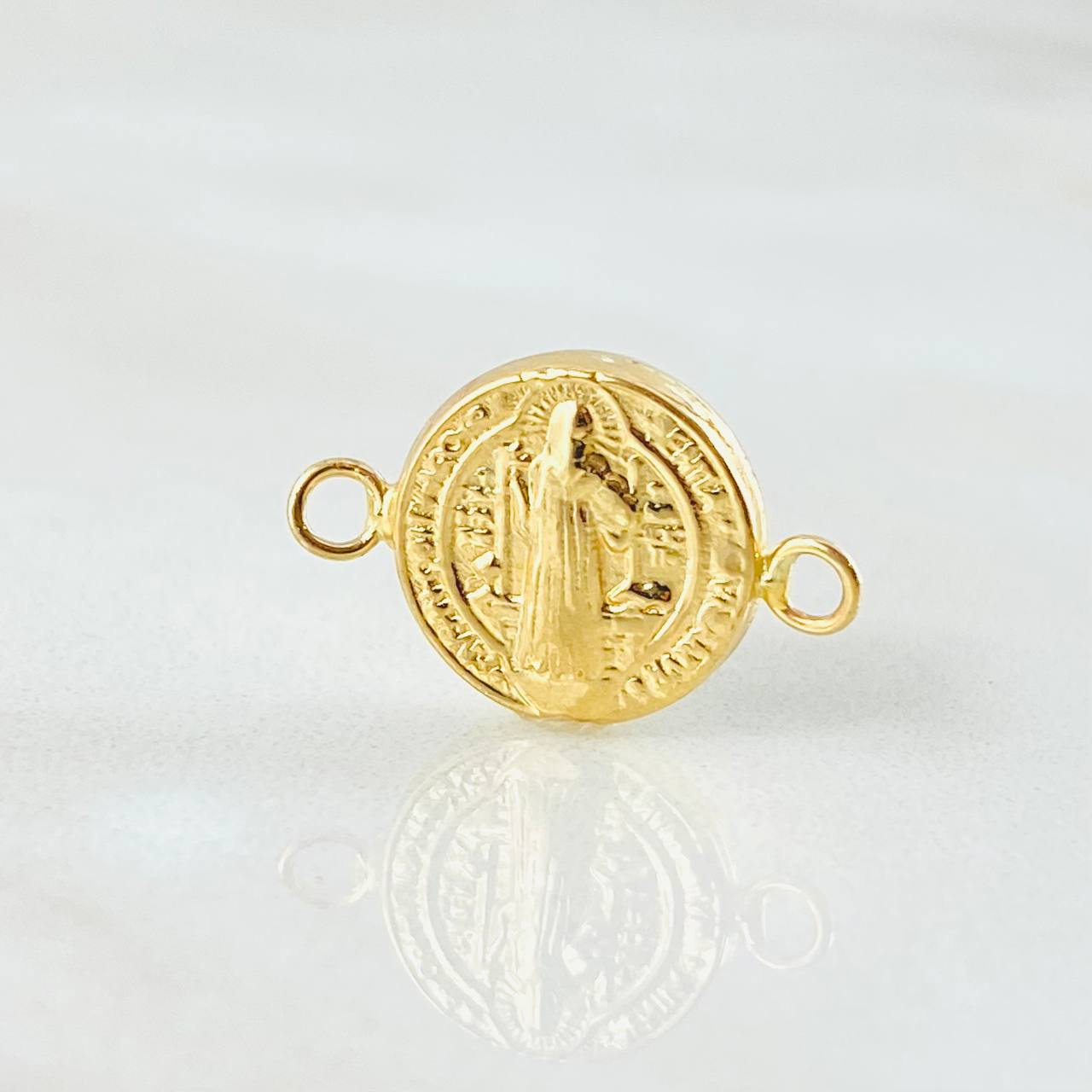 Herraje San Benito 0.45gr / 1.6cm / Oro Amarillo 18K *