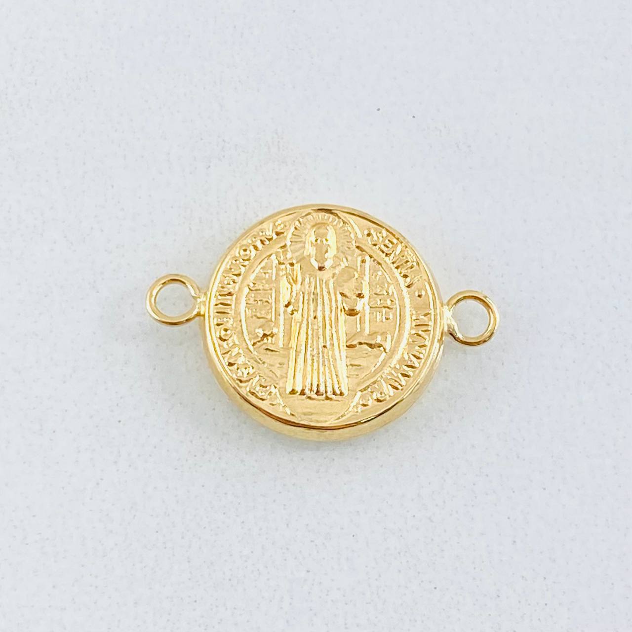 Herraje San Benito 0.65gr / 1.8cm / Oro Amarillo 18K *