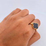Anillo Trebol 2.85gr / T8 1/4 / Onix Negro  Oro Amarillo 18K $