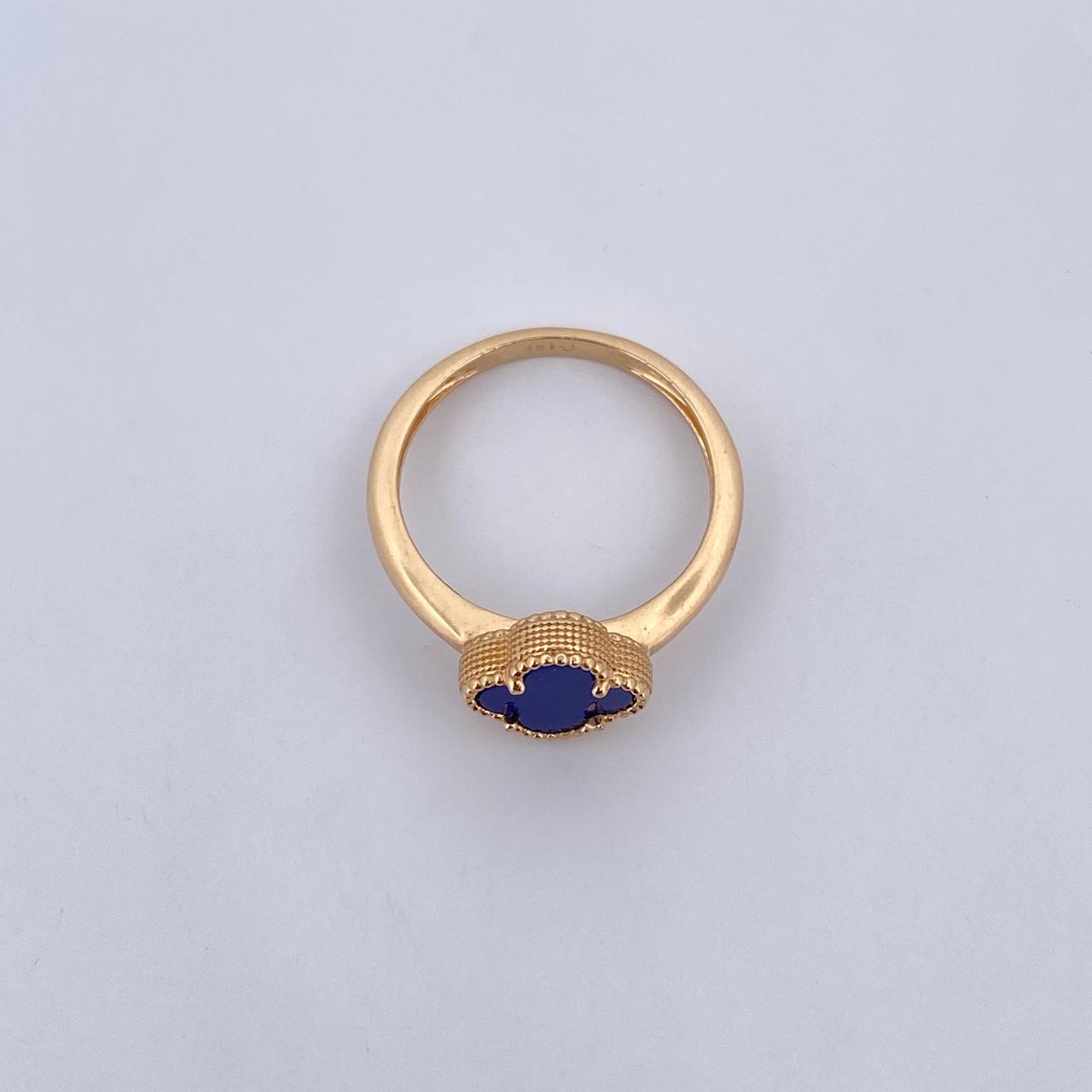 Anillo Trebol 3.15gr / T6 3/4 / Piedra Morada Oro Amarillo 18K $