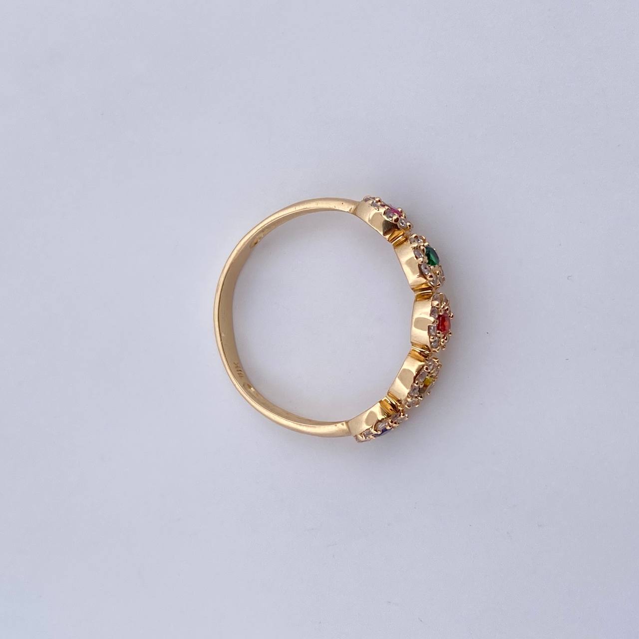 Anillo Tupido 2.15gr / T6 3/4 / Circones De Colores Oro Amarillo 18K $