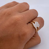 Anillo Oso Ts 3.75gr / T6 1/4 / Circones Blancos Dos Oros Amarillo Blanco 18K $