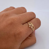 Anillo Corona 15's  1.8gr / T5 1/4 / Circones Blancos Oro Amarillo 18K $