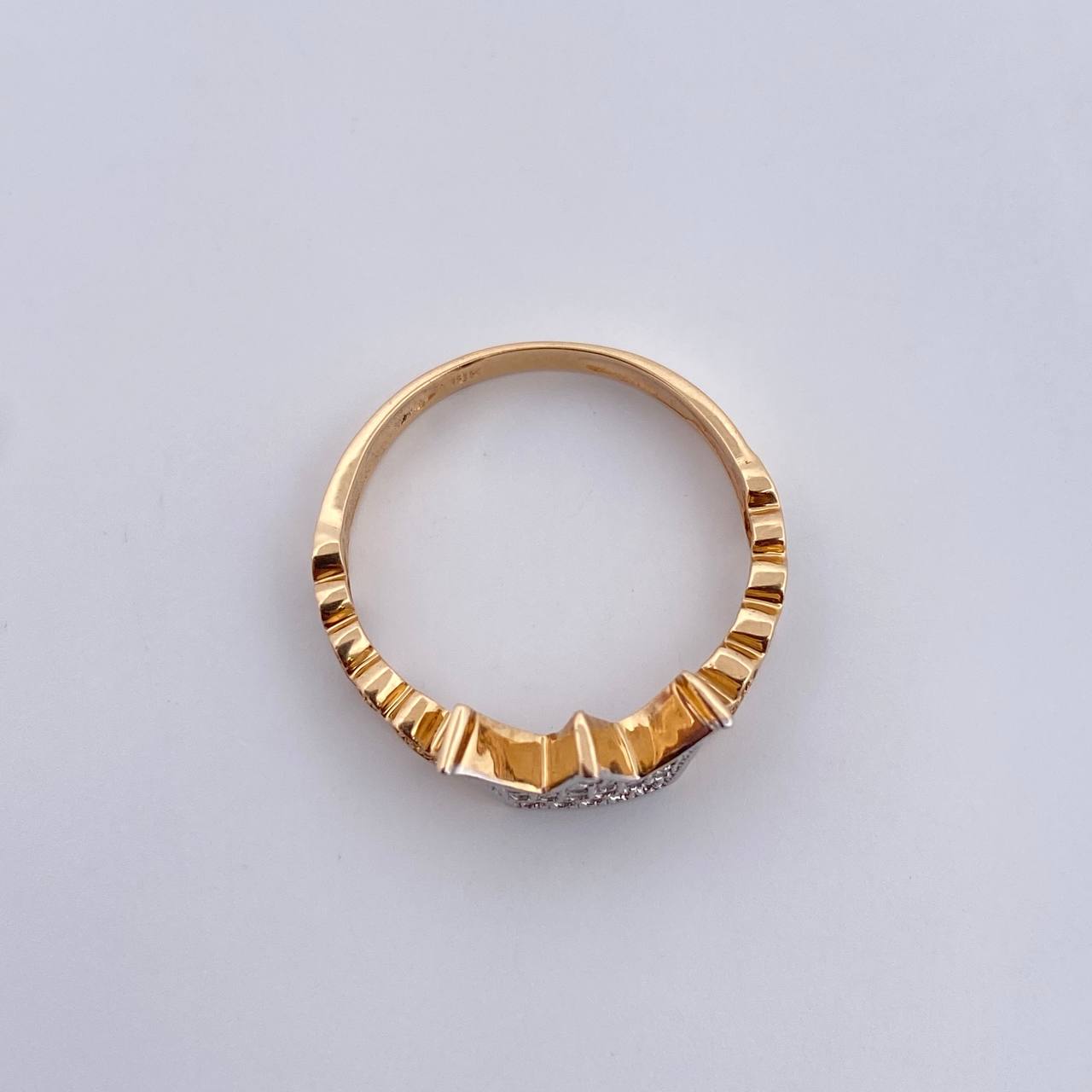 Anillo Corona Corazon 2.65gr / T6 3/4 / Circones Blancos Dos Oros Amarillo Blanco 18K $