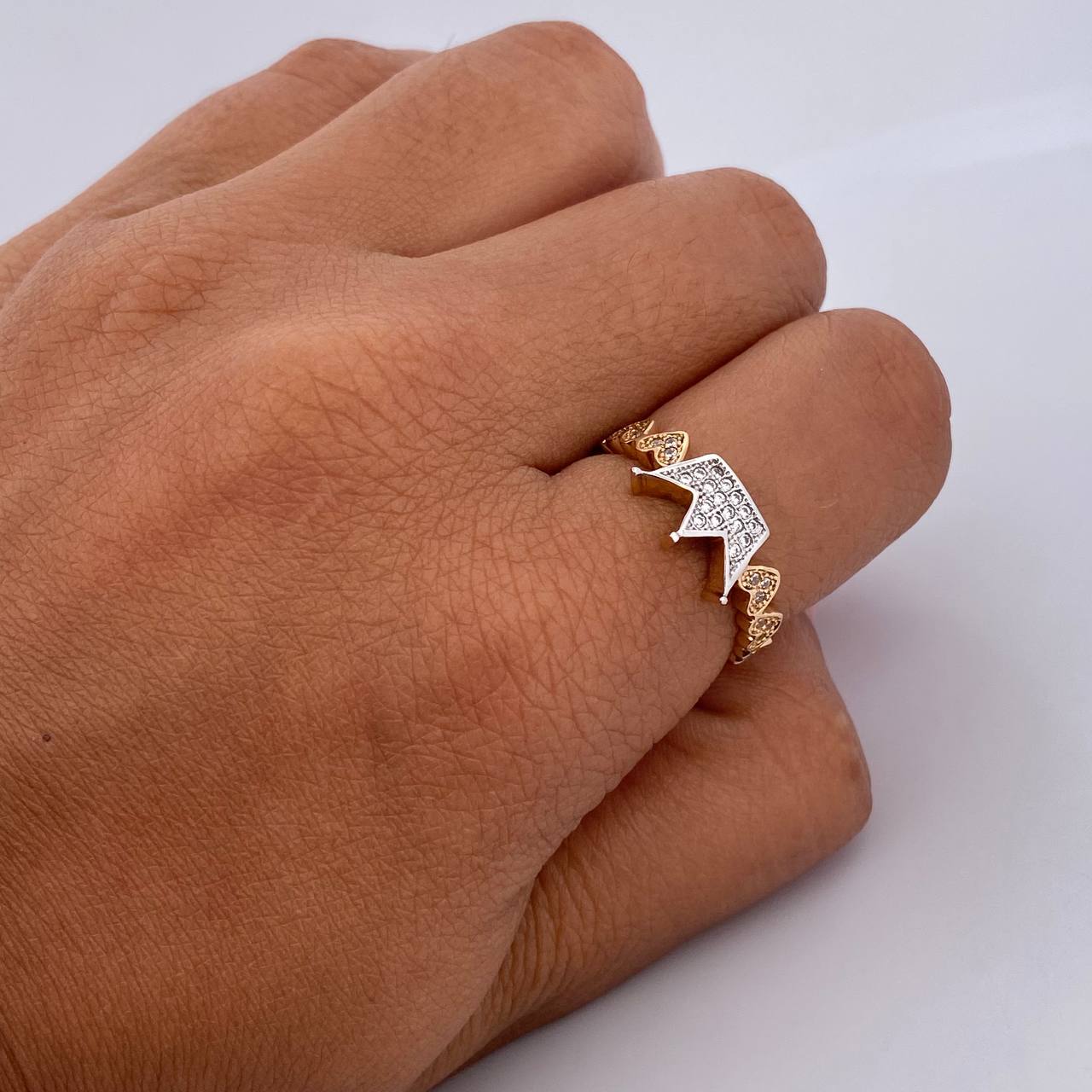 Anillo Corona Corazon 2.65gr / T6 3/4 / Circones Blancos Dos Oros Amarillo Blanco 18K $