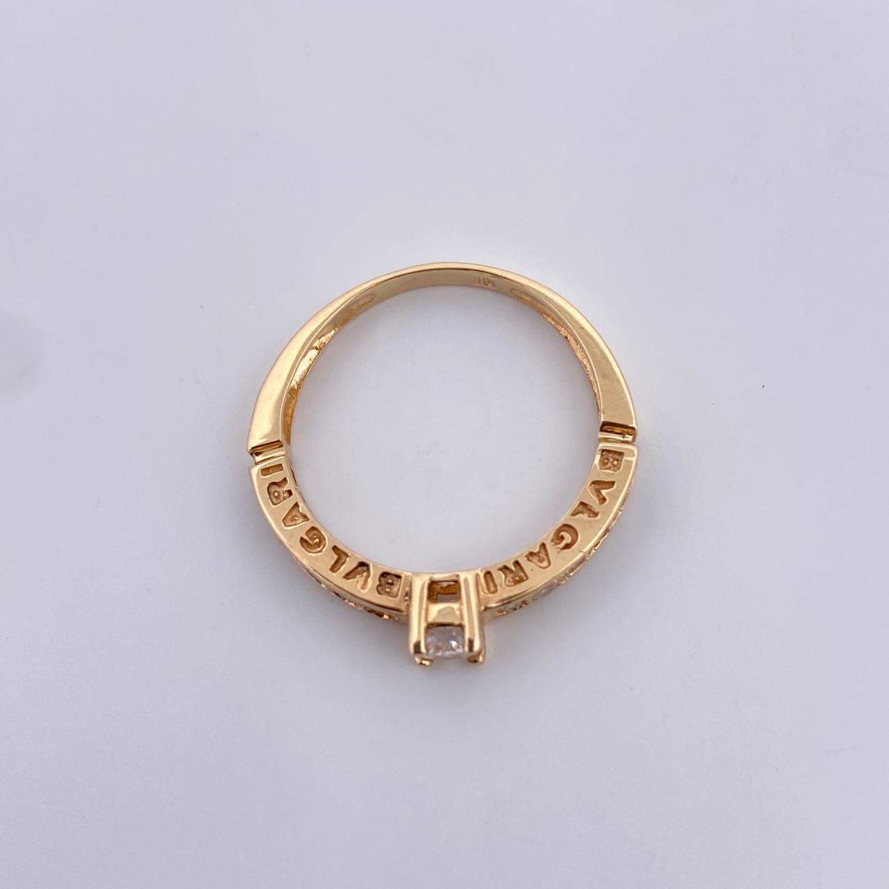Anillo Solitario BV 3gr / T7 / Circones Blancos Oro Amarillo 18K $