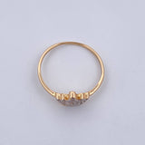 Anillo Corona 1.45gr / T7 1/2 / Circones Blancos Dos Oros Amarillo Blanco 18K $
