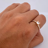 Anillo Solitario Churumbela 1.65gr / T6 / Circones Blancos Oro Amarillo 18K $