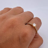 Anillo Solitario Churumbela 1.95gr / T7 3/4 / Circones Blancos Azules Oro Amarillo 18K $