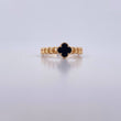 Anillo Trebol Cubano 2.9gr / T7 / Onix Negro Oro Amarillo 18K $