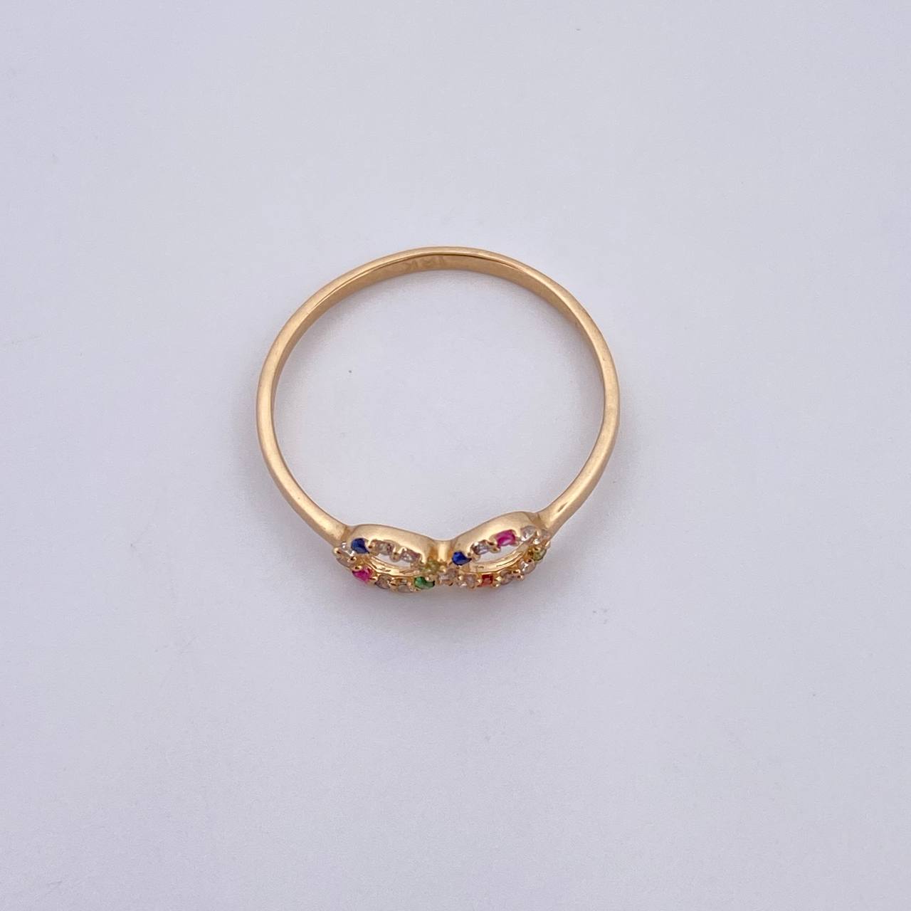 Anillo Infinito 1.05gr / T7 / Circones De Colores Oro Amarillo 18K $