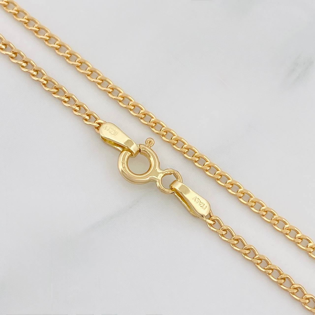 Cadena Cubana 2.4g / 50cm / 1.7mm Oro Amarillo 18K