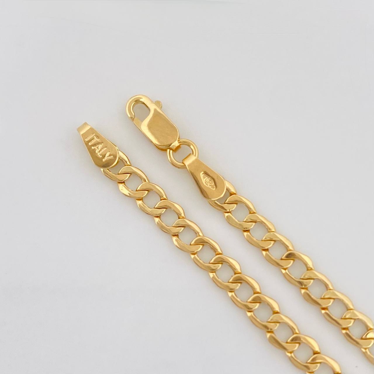 Pulso Cubano 2.4g / 21cm / 3.4mm Oro Amarillo 18K