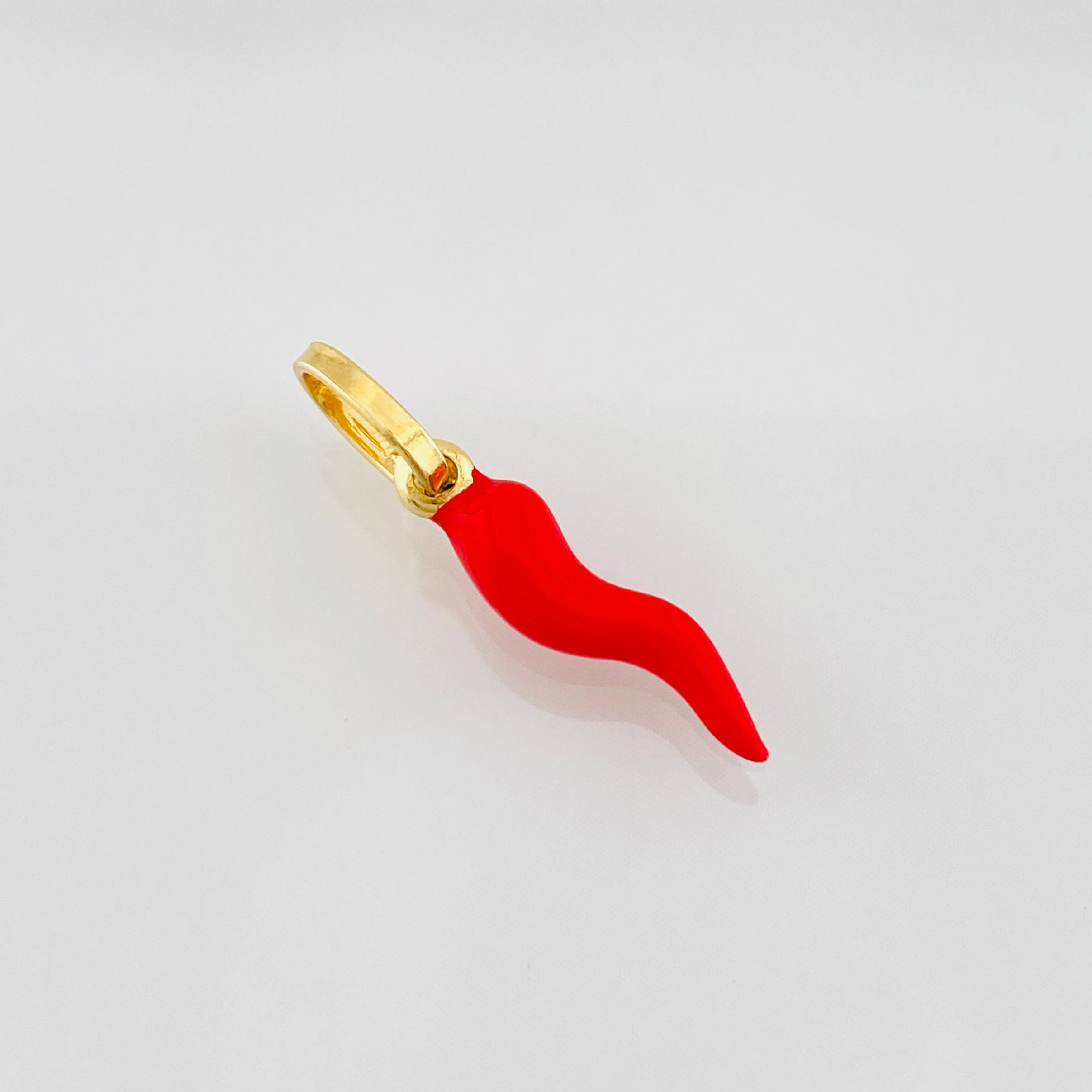 Dije Chile Jalapeño 0.5g / 2cm Oro Amarillo 18K