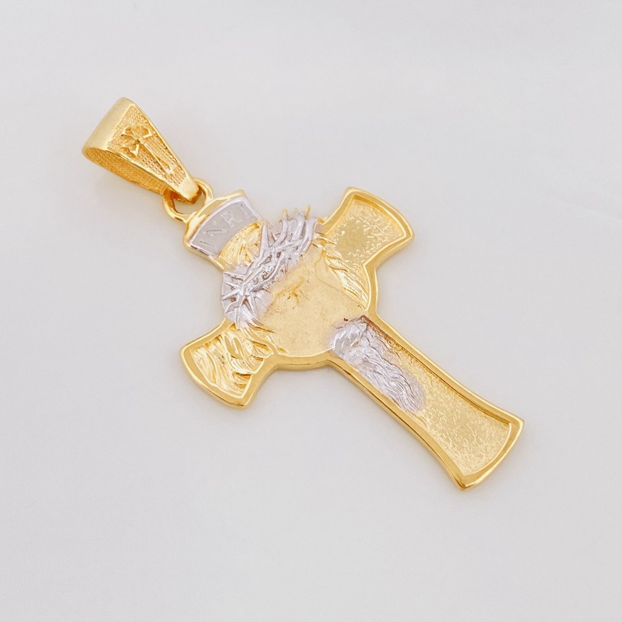 Dije Cruz Rostro Cristo 4.7g / 4cm Dos Oros Amarillo Blanco 18K